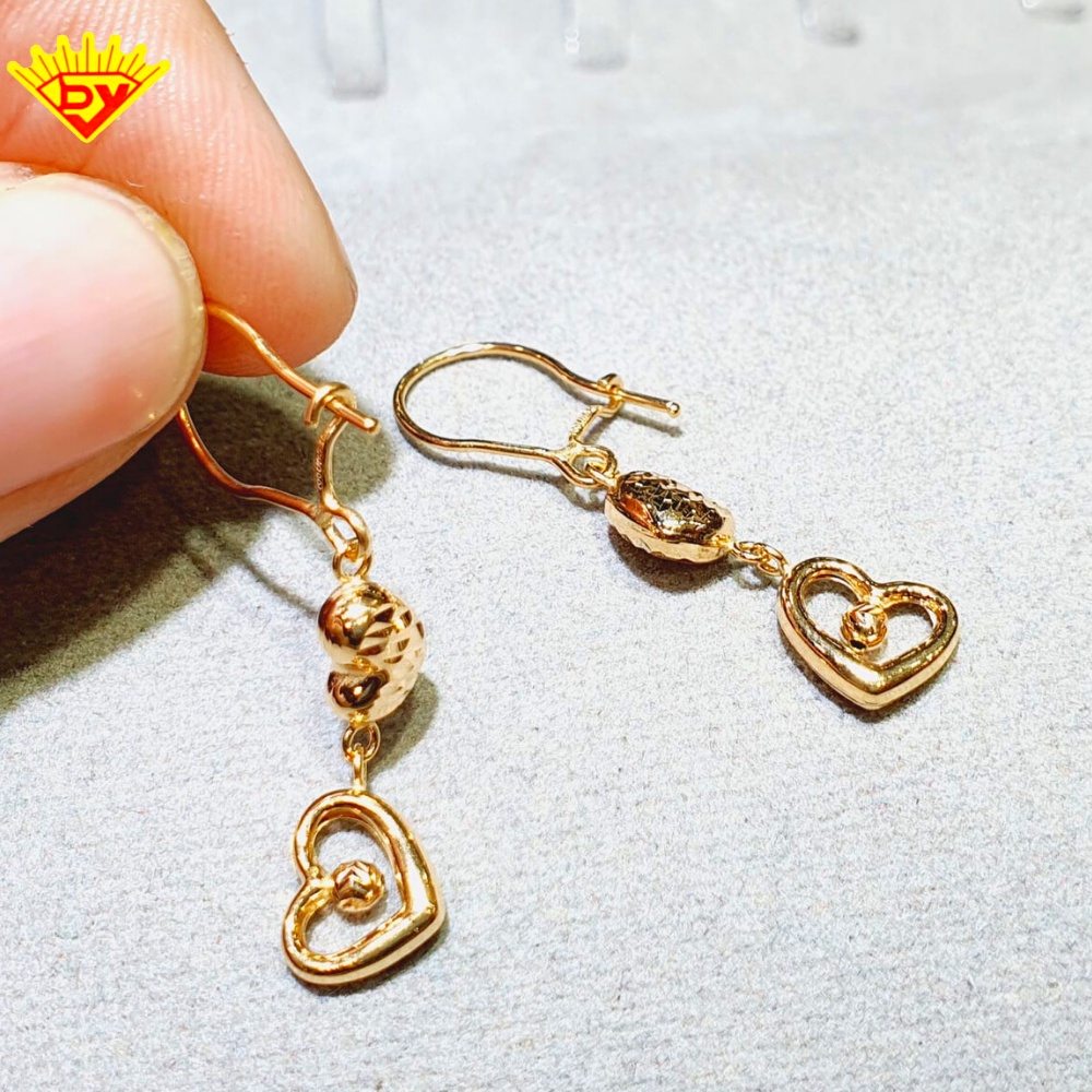 Anting Emas Kadar Emas 700