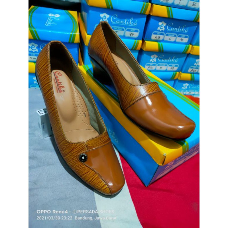 Sepatu Pantofel Kulit Wanita Cantika A10 ( Prokduksi Sendiri )