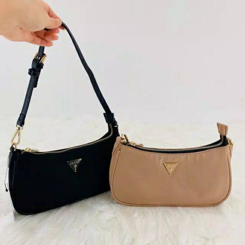 GUESS NYLON SHOULDER BAG L601