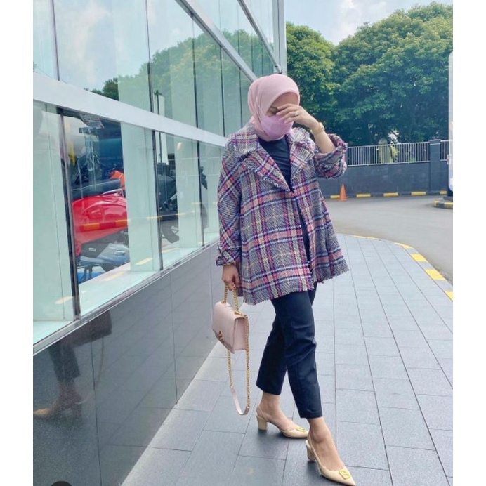 Benang Jarum Buttonscarves Brisa Outer