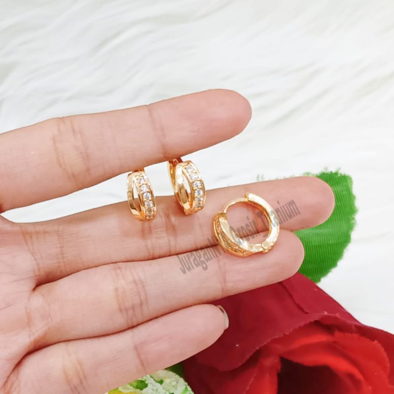 Anting Titanium Jepit Dewasa Full Mata Lucu Imut Anti Karat