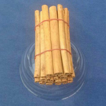 

kayu manis/cinnamon/cassiavera/rempah rempah/bumbu masak 250gr