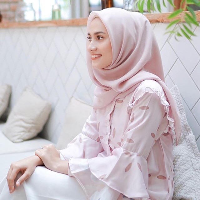 Selena blouse Wearing Klamby