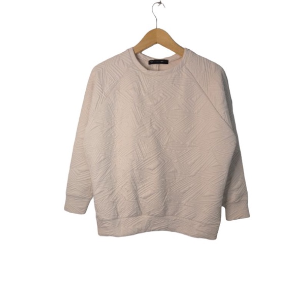 crewneck sweater marlborough head