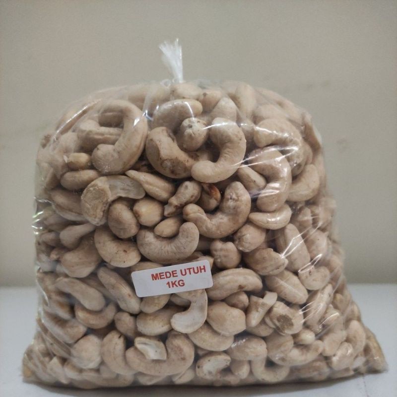 

Kacang Mede Utuh Mentah 1Kg