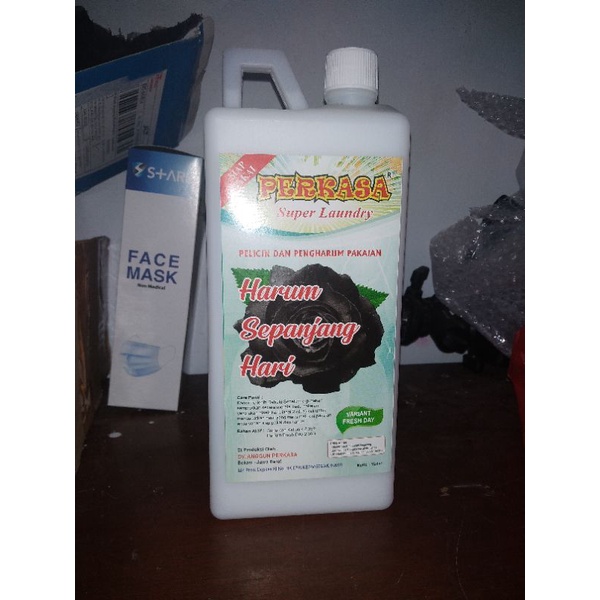 (RANDOM) Pewangi dan Pelicin Perkasa Laundry