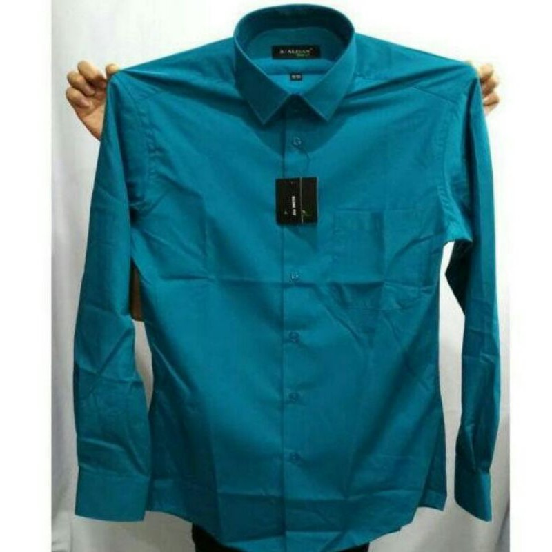 Kemeja Alisan Slim Fit Lengan Panjang Warna Tosca