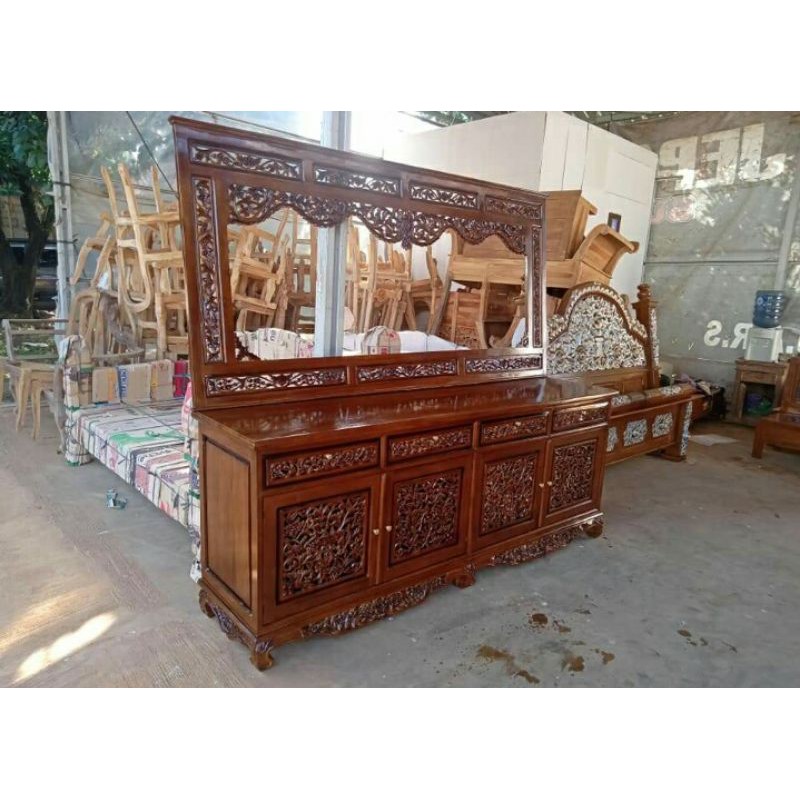 meja konsul / meja rias / buffet palembang ukir