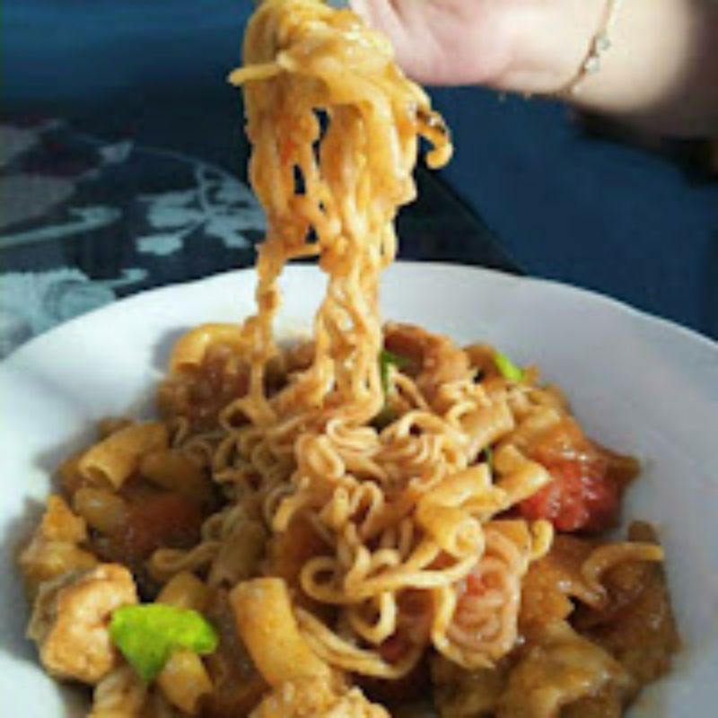

SEBLAK INSTAN KHAS BANDUNG BUMBU RENDANG/ORIGINAL