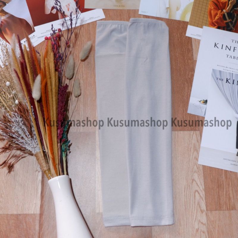Manset Tangan Bahan Kaos Spandek PE-Silver