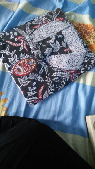 Couple Batik Modern Motif Wajik Merah Putih