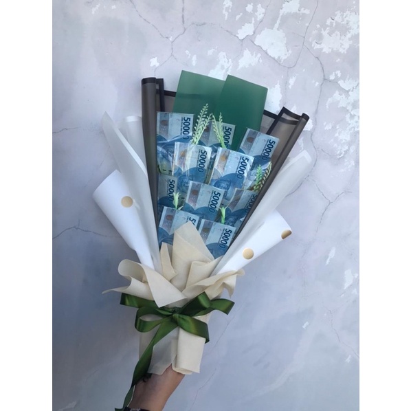 

buket uang req 20rban| buket custom | kado ultah | kado unik | buket murah