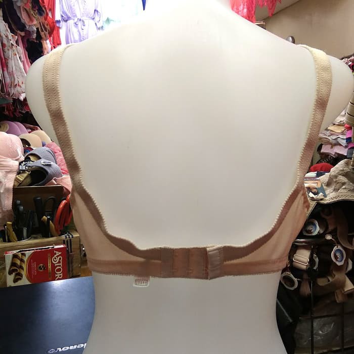 Bra Strait Sister Tanpa Kawat dan Tanpa Busa dengan Bahan 100% Nylon Polyamida Berkualitas