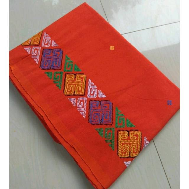 Tenun Pabintik Toraja