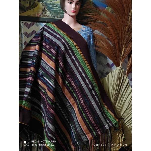 Ulos Harungguan Muara Mix Pewarna Alam sisi manggis
