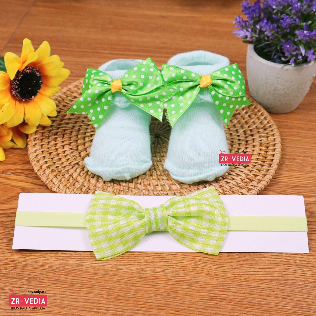 [LEBIH HEMAT] COMBO Bando &amp; Kaos Kaki Baby New Born / Kado Socks Rajut Impor Bayi Anak Perempuan Import