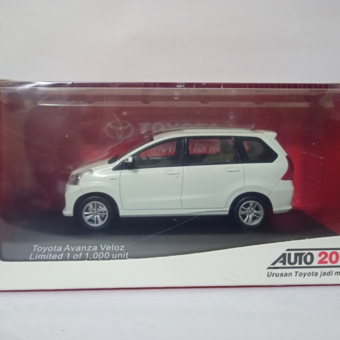DIECAST MINIATUR DCS868 AVANZA VELOZ PUTIH AUTO2000 HARGA MURAH