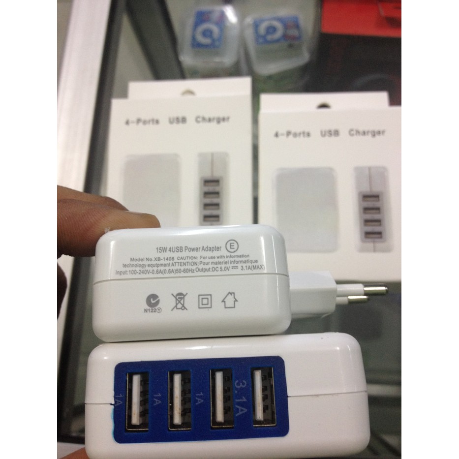 Adaptor Charger 4 Ports 3.1A / adaptor 4 USB