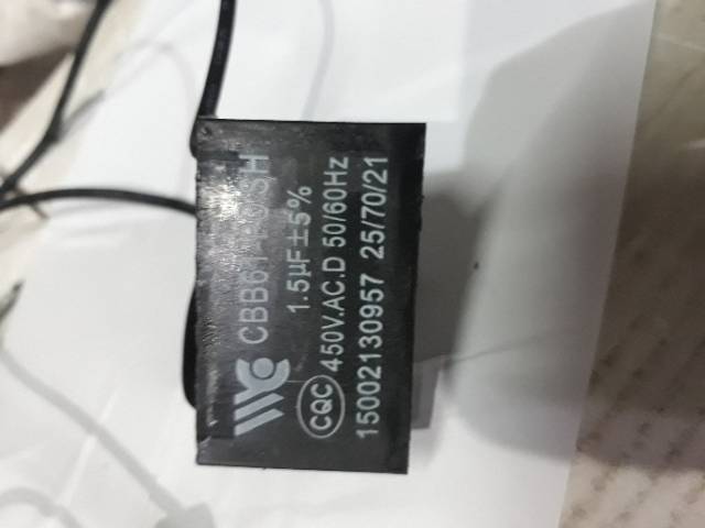 Kapasitor Kotak Kipas Angin 1,5uF - 450V Kabel Hitam