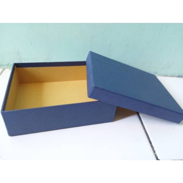 

Gift Box Custom