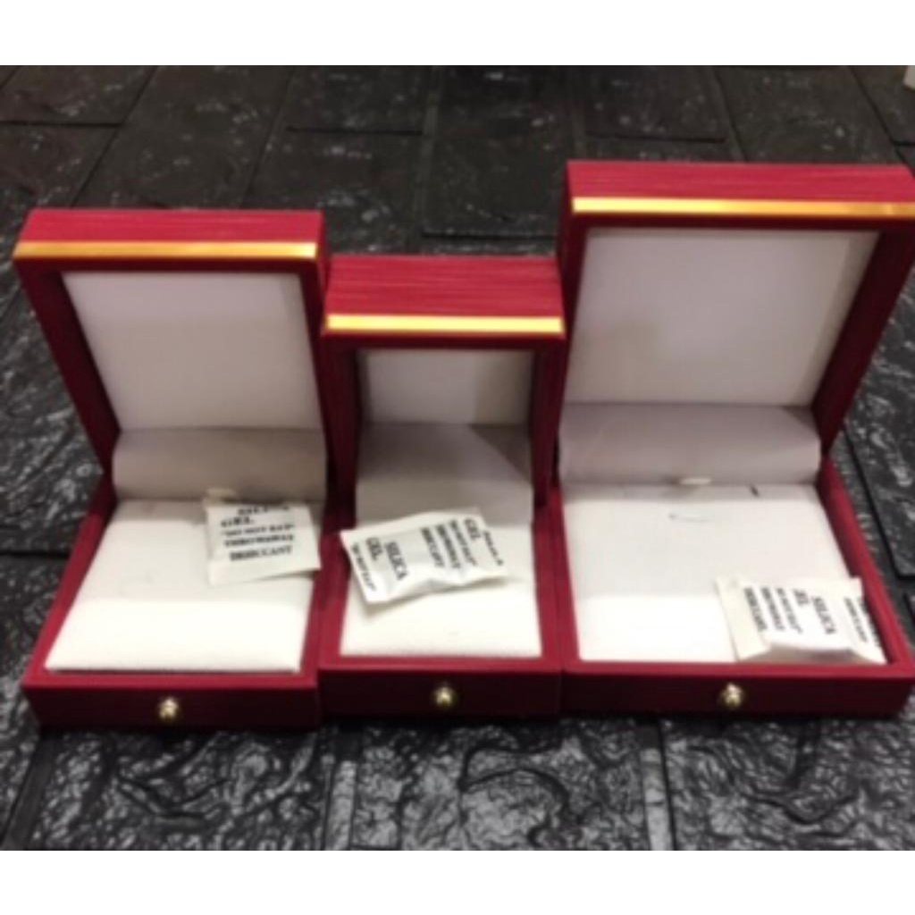 KOTAK PERHIASAN SET/KOTAK PERHIASAN SET JEWELRY/KOTAK PERHIASAN EMAS