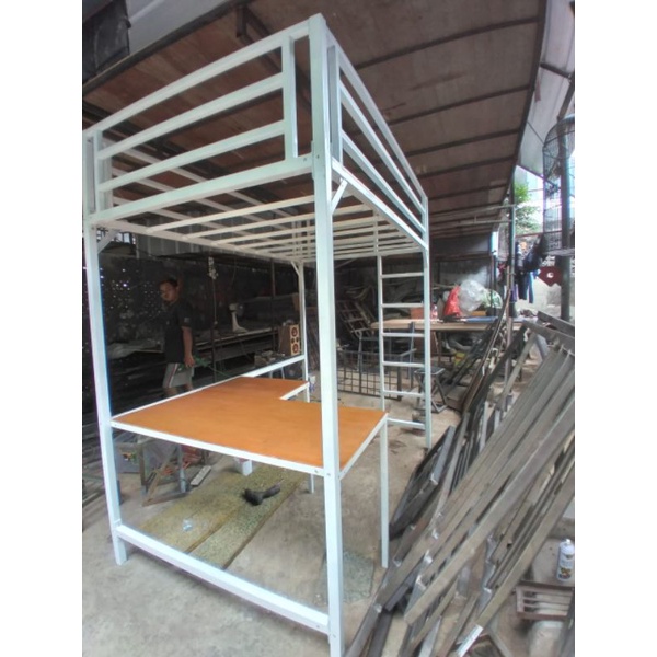 Ranjang Besi Tingkat Model Custom Minimalis Bongkar Pasang