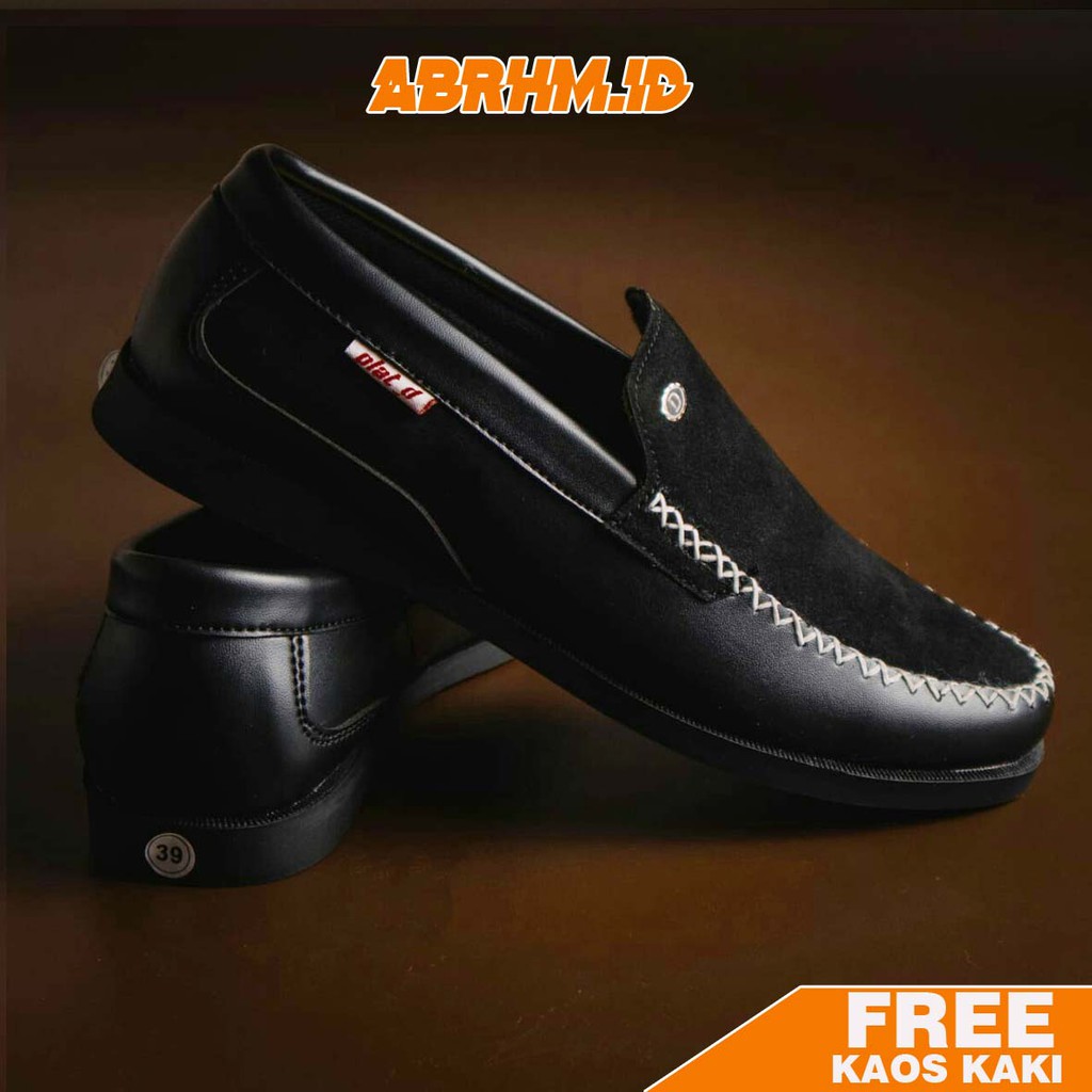 ABRHM X JUNS Sepatu Slip On Pria Sepatu Pria Casual Kulit Pu Kerja Cowo/Cowok Ori Sepatu Casual Pria Sepatu Kasual Santai Gaya Keren Original Kekinian