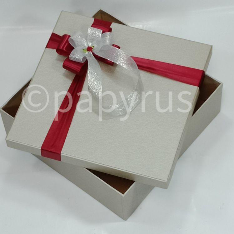 

♠ PAPYRUS 30x30 Tinggi 10cm Kotak Kado Gift Box Hadiah KOTA KADO ✧