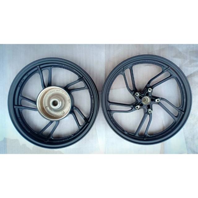 velg velk pelek racing standar vario new 150 pnp vario 125 new dan old