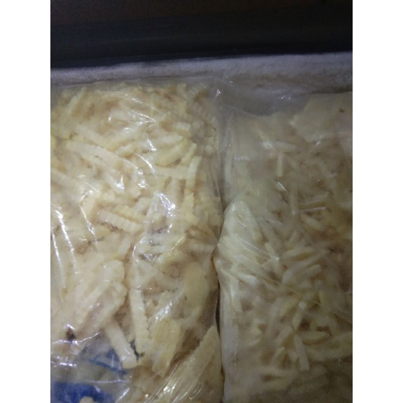 

kentang shoestring atau crincle