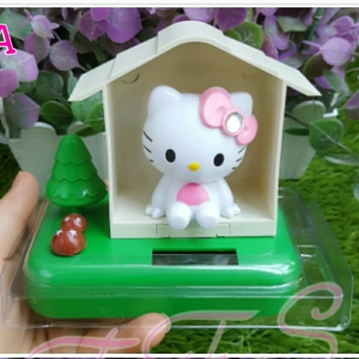 Pajangan Solar Hello Kitty Rumah Tenaga Surya