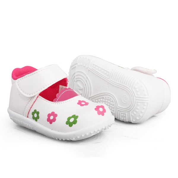 sepatu anak bayi perempuan terbaru bahan unik lembut model casual lucu murah bunyi cit cit C07 Putih