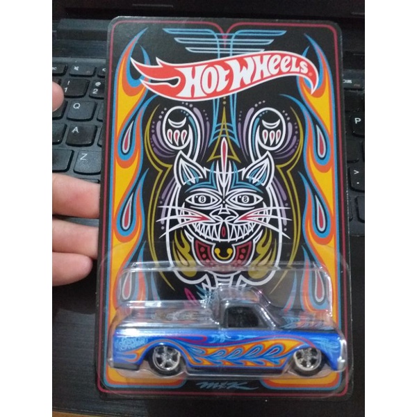 HOT WHEELS PREMIUM JAPAN CONVENTION 2021 MAKOTO CHEVY C10