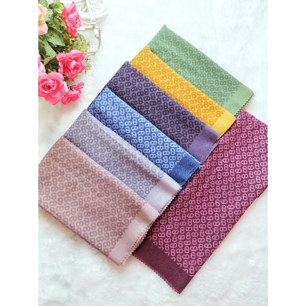 Bianca Scarf,hijab button scarf,hijab voal motif,jilbab segiempat,hijab segi empat,kerudung bella sq
