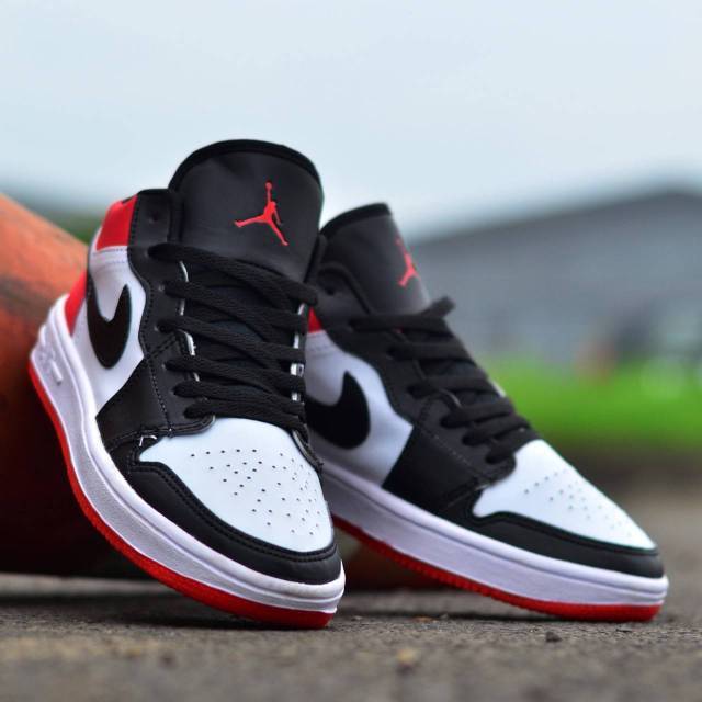 Sepatu Nike Pria Nike Air Jordan Black White Red Size 39-44 Premium Quality Original Made in Vietnam | Shopee Indonesia