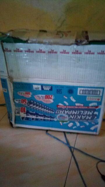 Aquarium Es Kelapa Besar Acrylic Es Buah + Gayung Lion Star Lionstar