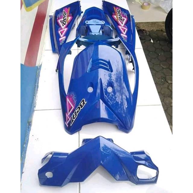 Bodi halus BEAT KARBU 2011, BIRU