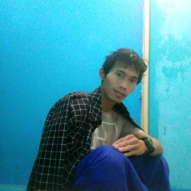 cu33m4yy8on8wh9yu95d6uv3_qt4