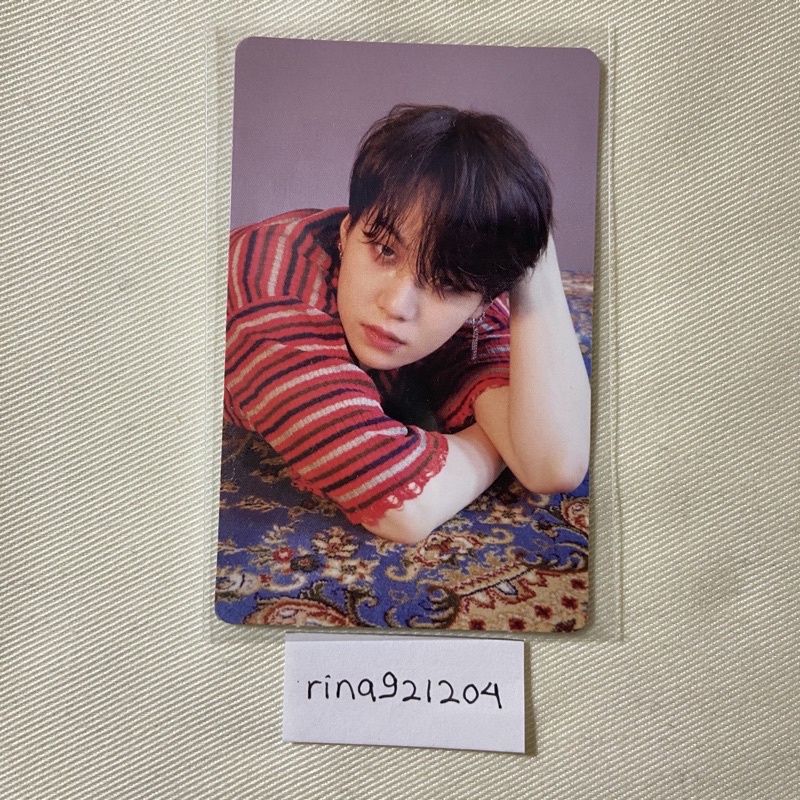 PHOTOCARD YOONGI TEAR O PC YOONGI TEAR O PHOTOCARD SUGA TEAR O PC SUGA TEAR O