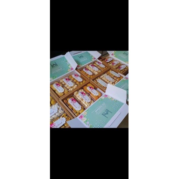 

Hampers / Parcel Kue Kering isi 3 Toples @350gr
