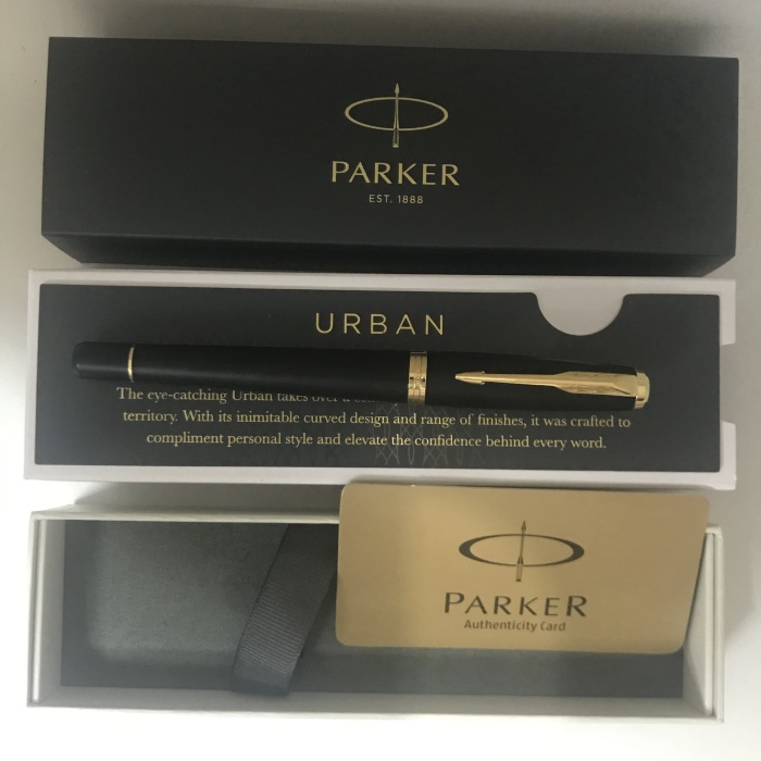 

Sale Pulpen Parker Urban New M.Black Gt Roller Ball (Hitam Doff Klip Emas ) Sale!!!