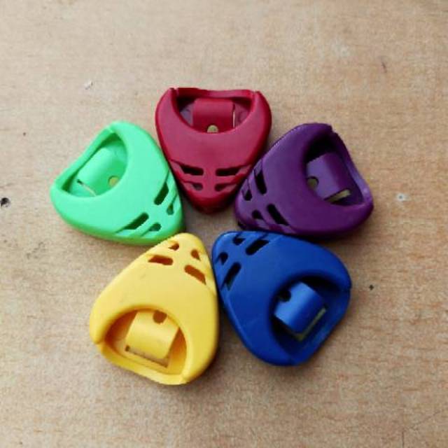 1pcs pick holder tempat pick