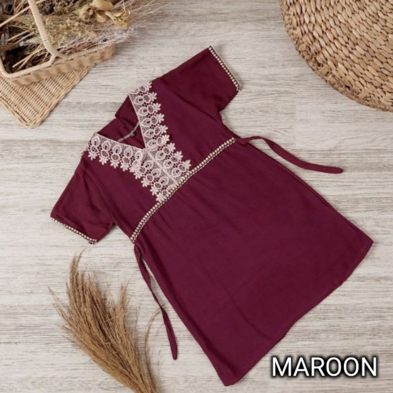 Baju Balita Perempuan Cewek Umur Usia 1 2 3 4 5 6 7 Tahun Model Terbaru Murah Harga Grosir Motif Renda Polos Bertali Kancing Belakang Leher Bahan Adem Nyaman Aneka Warna Size S M L XL Lengan Pendek Ukuran Kecil Modern Kekinian Bisa COD Ecer