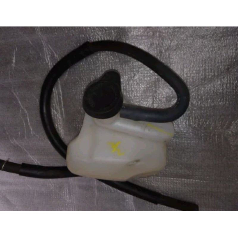 tabung air radiator tabung tangki  cadangan air radiator Vario 150 125 led
