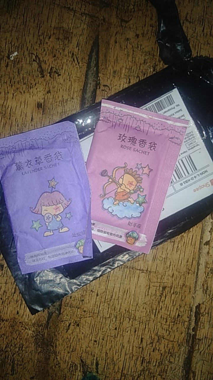 Kualitas Import / Pewangi Tas Lemari Pakaian / Mobil Ruangan Serbaguna / Pengharum