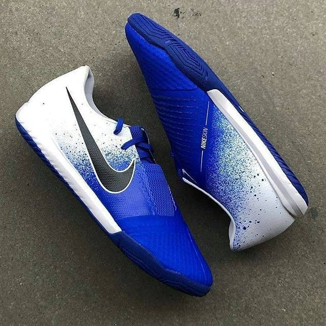 Sepatu Futsal Nike Phantom Venom Academy IC