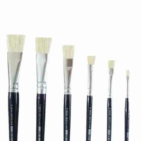 

] Reeves bristle flat brush No.18