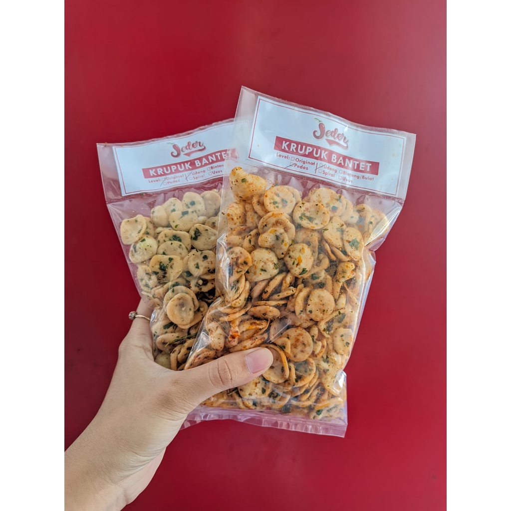 

KRUPUK SEBLAK BANTET KRUPUK UDANG DAUN JERUK PEDAS 120GR