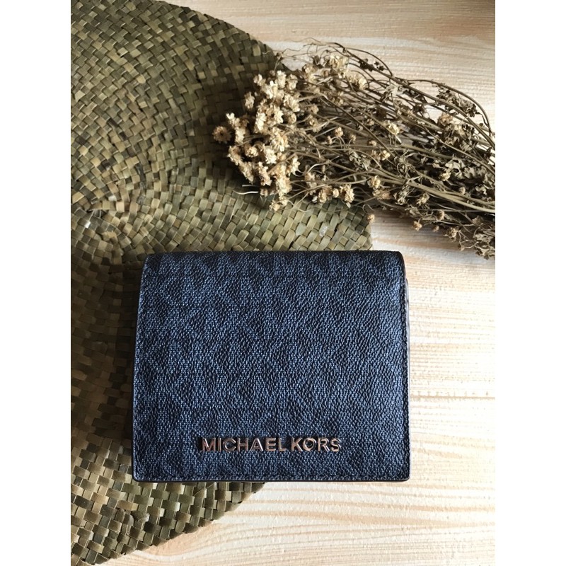 Dompet kecil MK Sign Navy
