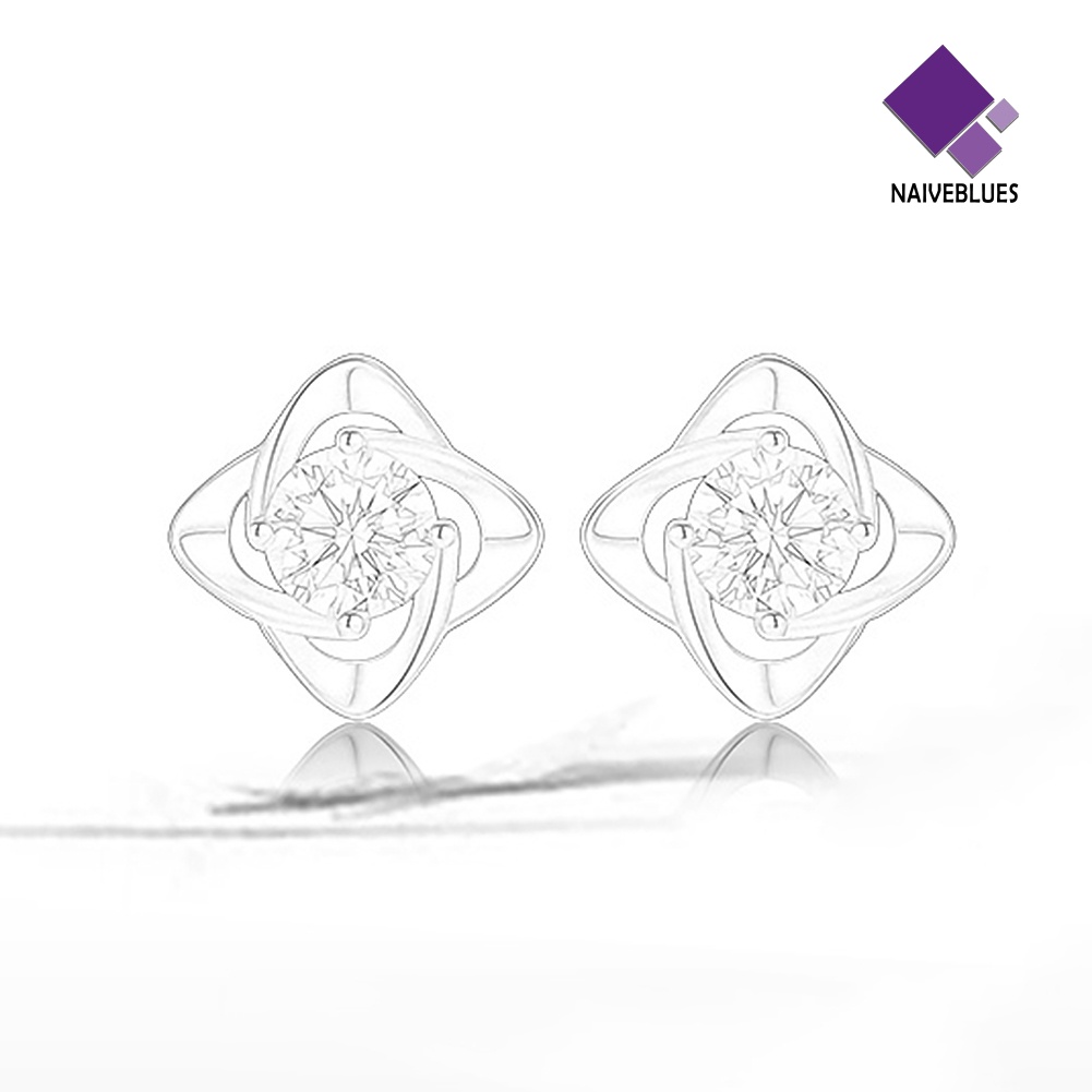 Anting Stud Bentuk 4 Daun Aksen Berlian Imitasi Untuk Wanita